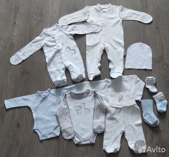 Пакет вещей для мальчика с рождения