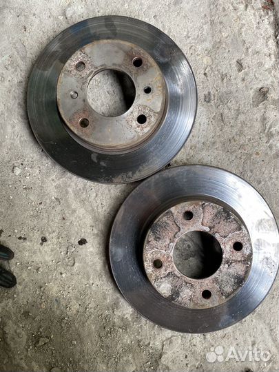 Суппорта nissan sunny fb15