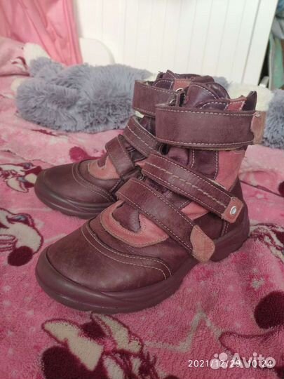 Ботинки демисезонные для девочки 27размер