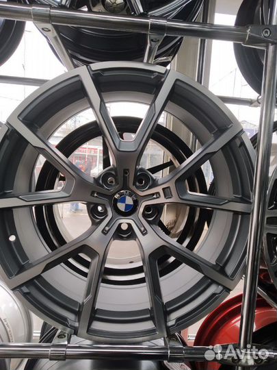 Диски на BMW r20 5x112 new