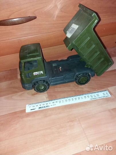 Детские игрушки