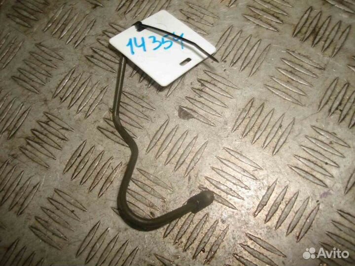 Трубка Nissan Elgrand E51 2002-2010