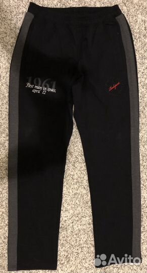 Спортивный костюм 