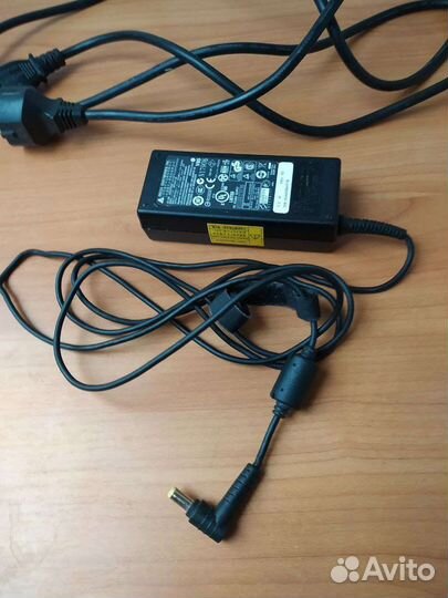 Блок питания от ноутбука acer