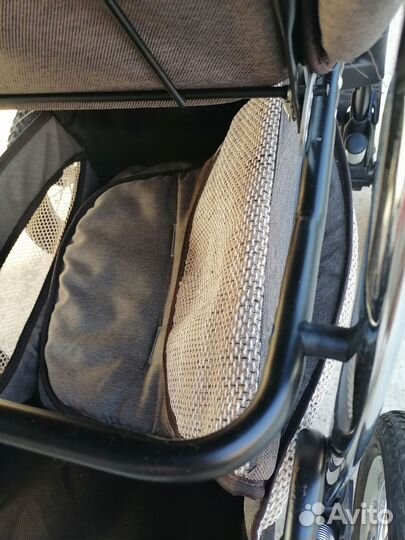 Прогулочная коляска