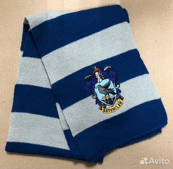 Шарф факультета Когтевран