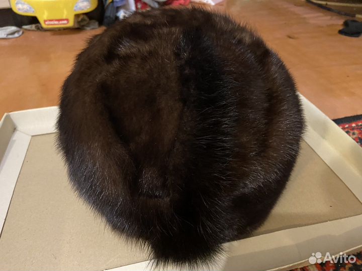 Норковые шапки