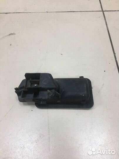 Ручка двери внутренняя правая Audi 80