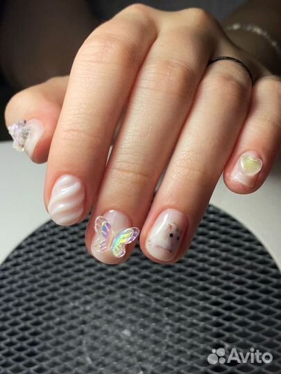 Маникюр / Наращивание ногтей