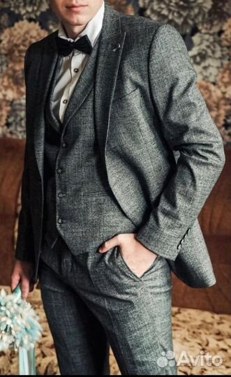 Мужской костюм тройка