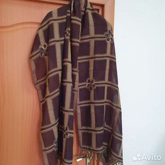 Палантин шерстяной venera