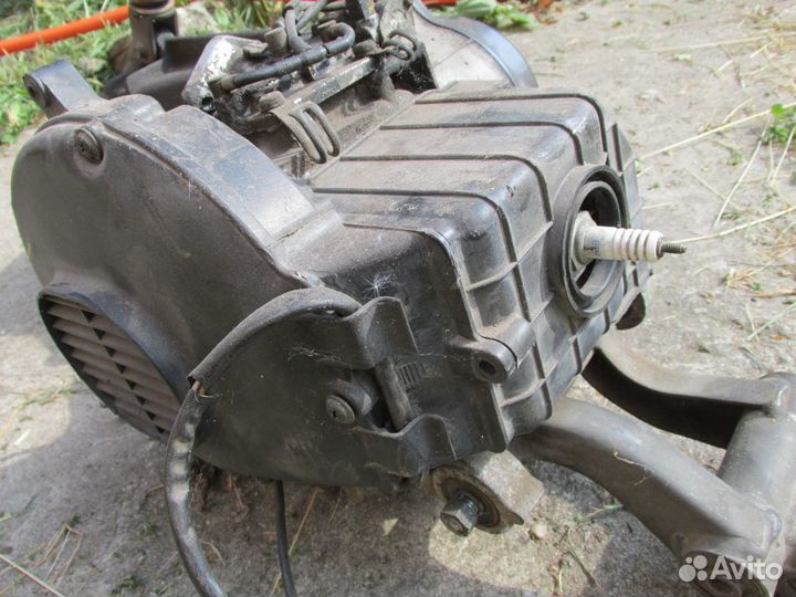 Двигатель с вариатором Suzuki 50куб