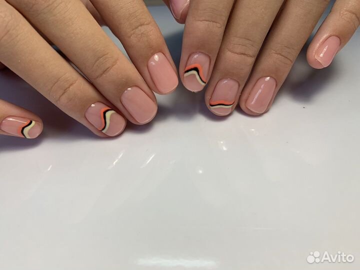 Маникюр и педикюр на дому