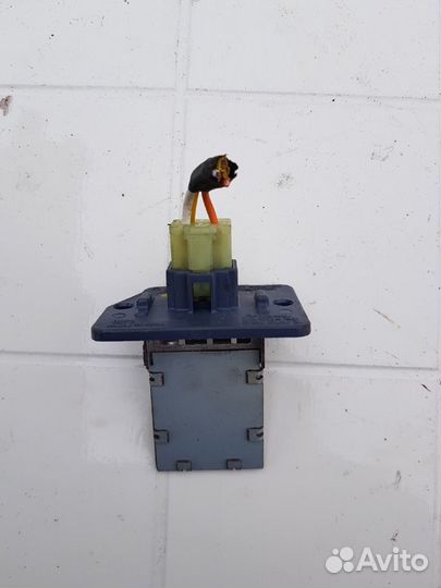 Резистор печки Kia Soul 2010 1.6 МКПП дизель D4FB