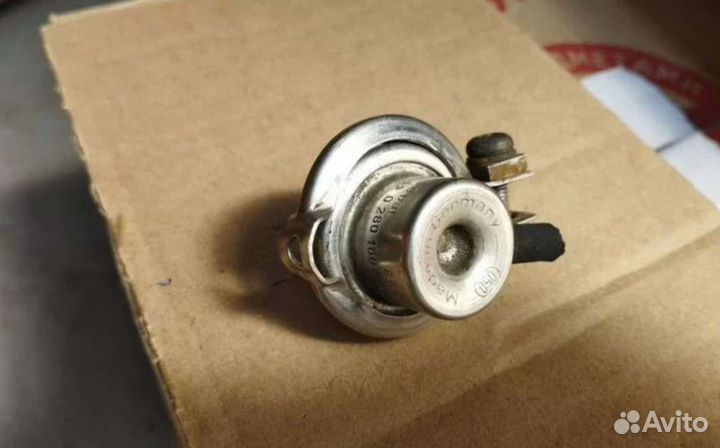 Регулятор давления топлива Сааб 9-5