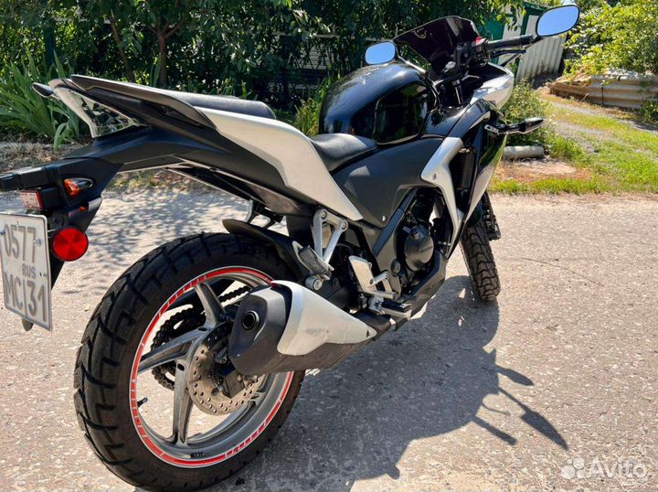 Honda CBR250R