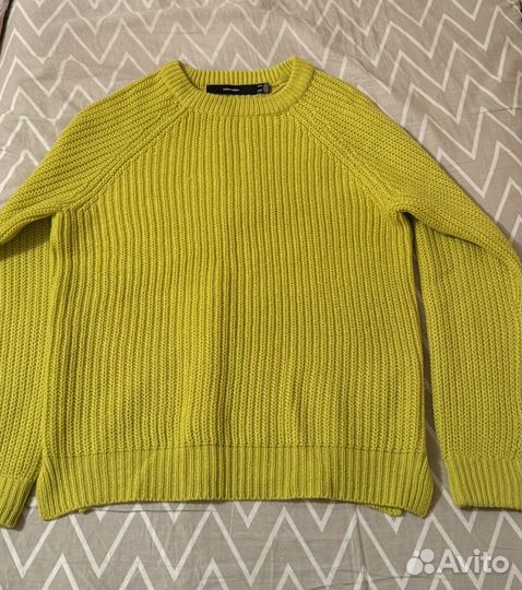 Свитер желтый vero moda