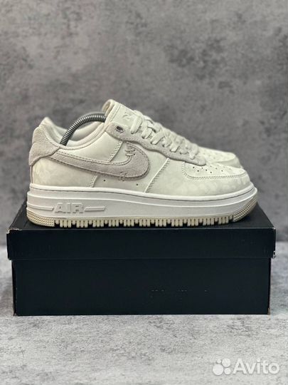 Кроссовки Nike Air Force 1 Low