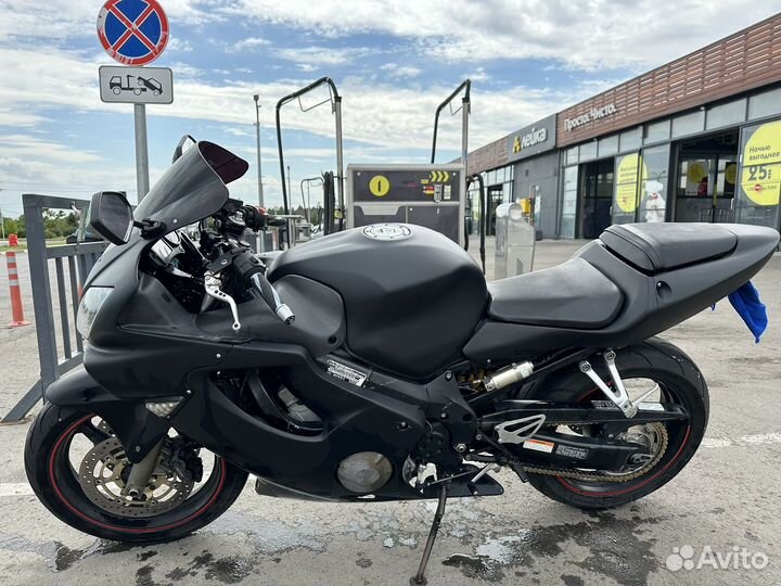 Honda CBR 600 F4i