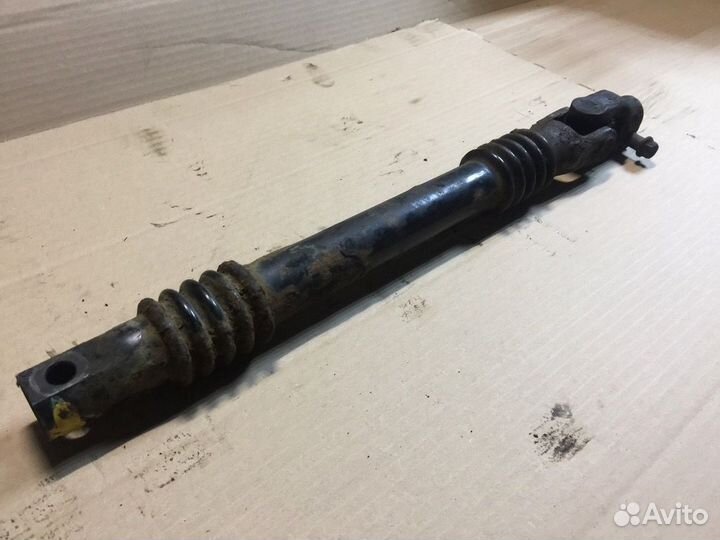 Рулевой кардан Hummer H2 06г