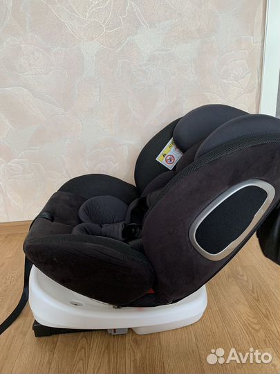 Детское автокресло от 0 до 18кг