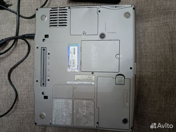 Ноутбук Dell D600 на запчасти