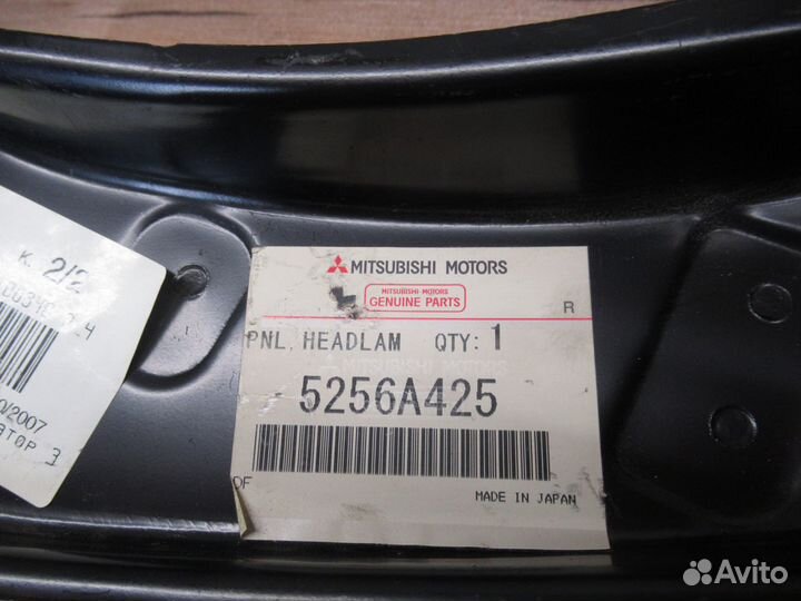 Панель передняя левая mitsubishi outlander XL