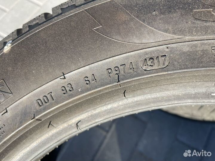 Pirelli Scorpion Winter 255/50 R19