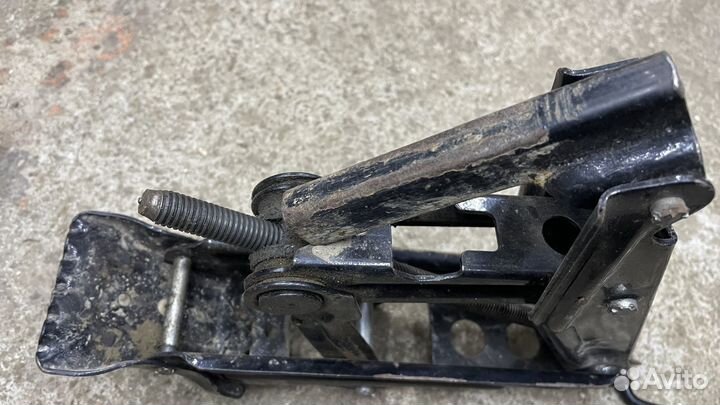 Домкрат ваз 2105