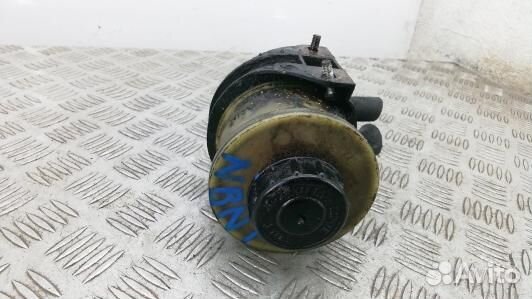 Бачок гу mercedes benz vito W638 (NBN01NO01)