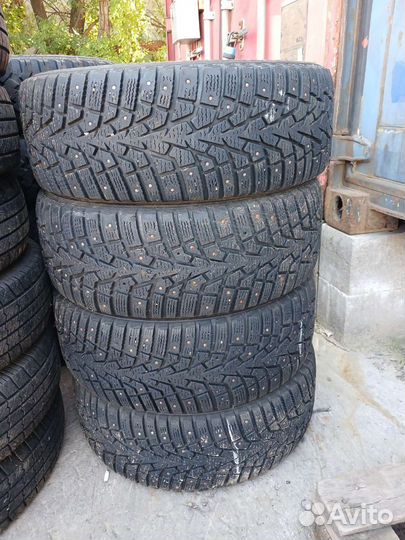 Maxxis ArcticTrekker NP3 205/55 R16 94