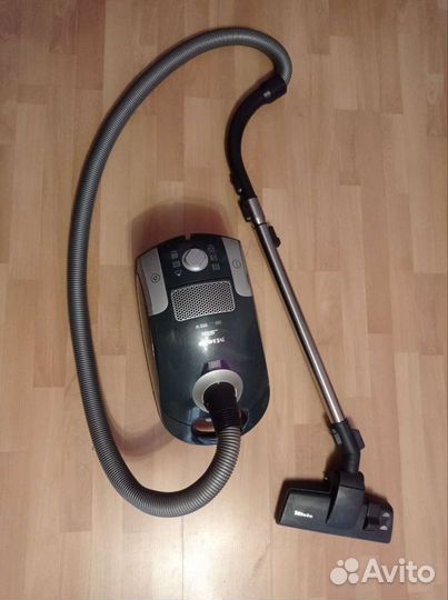 Пылесос Miele s4210 на з/п