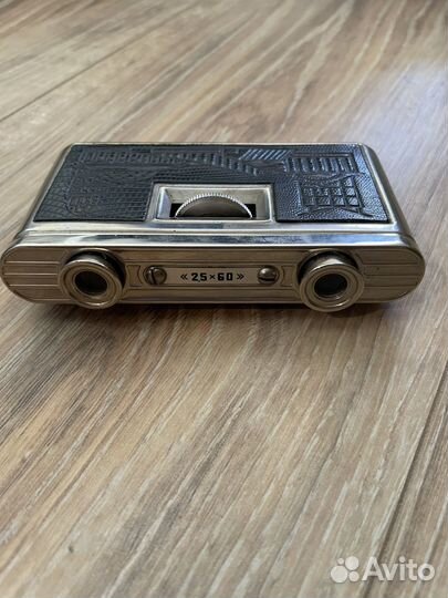 Бинокль театральный раскладной 