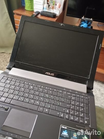 Ноутбук Asus N53j