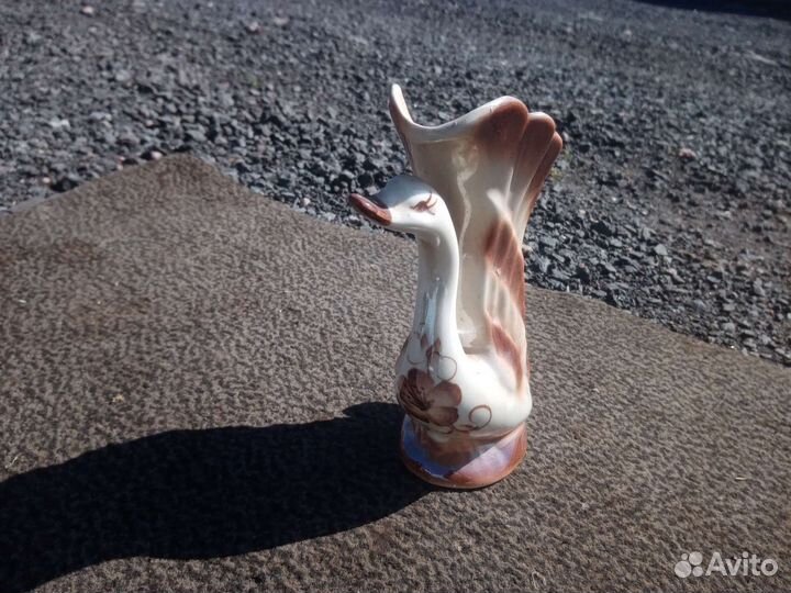 Фарфоровая статуэтка Лебедь СССР