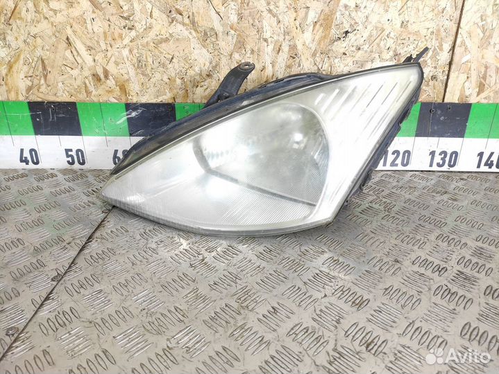Фара левая Ford Focus 1998-2005