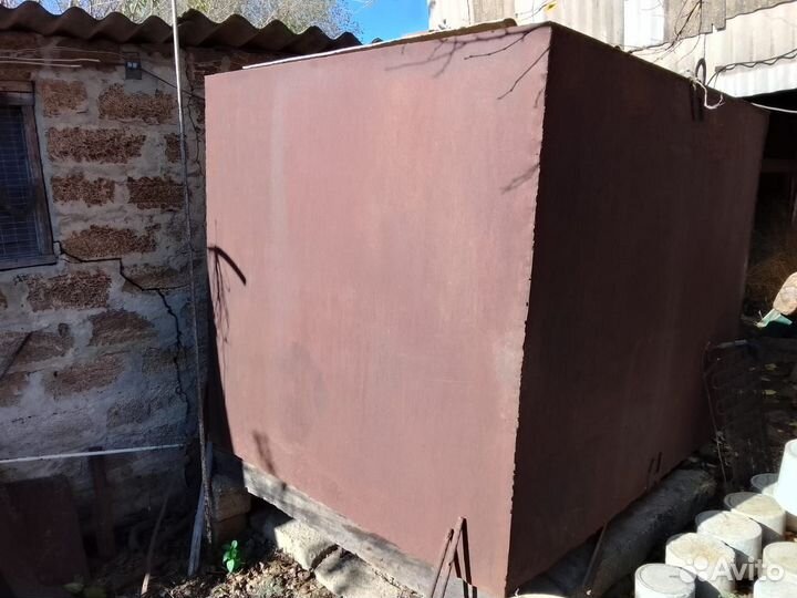 Емкость металлическая