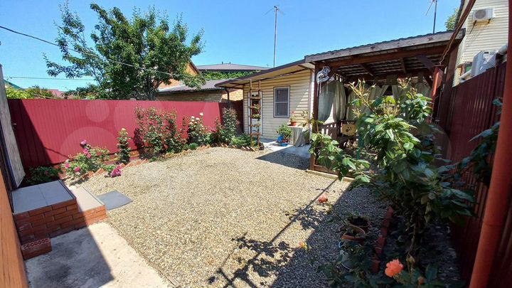 Дом 50 м² на участке 6 сот.