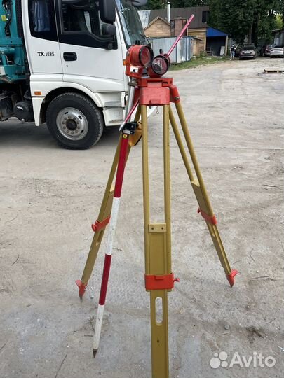 Штатив,вешка,призма sokkia