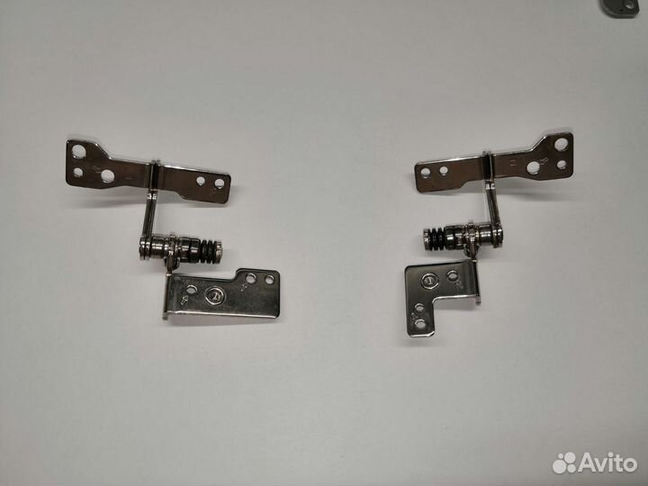 Петли для ноутбука Samsung RV515 RV520