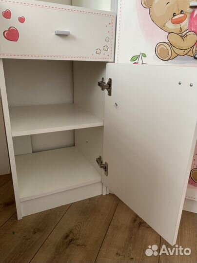 Кровать чердак со столом бу