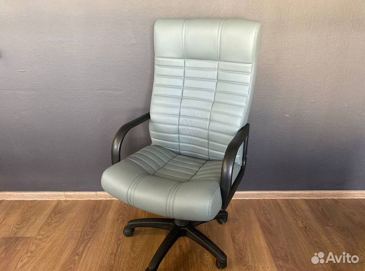 Офисное кресло. Доставка до двери