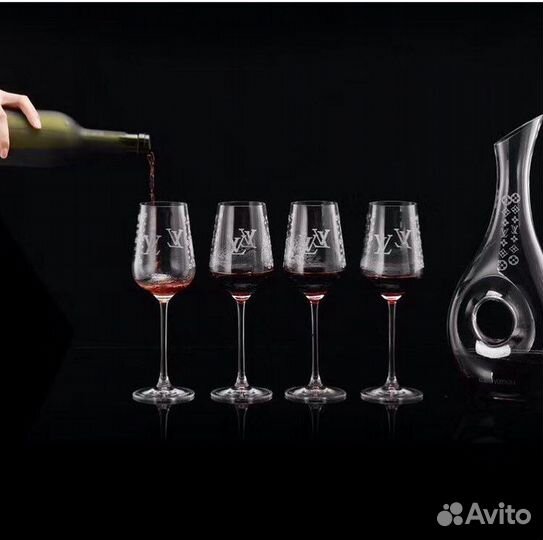 Графин + 4 фужера для вина