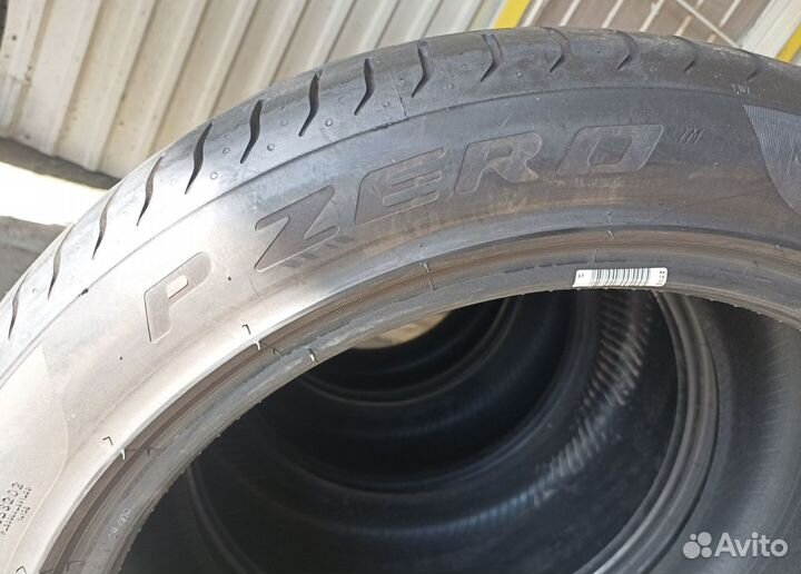 Pirelli P Zero II 295/40 R20