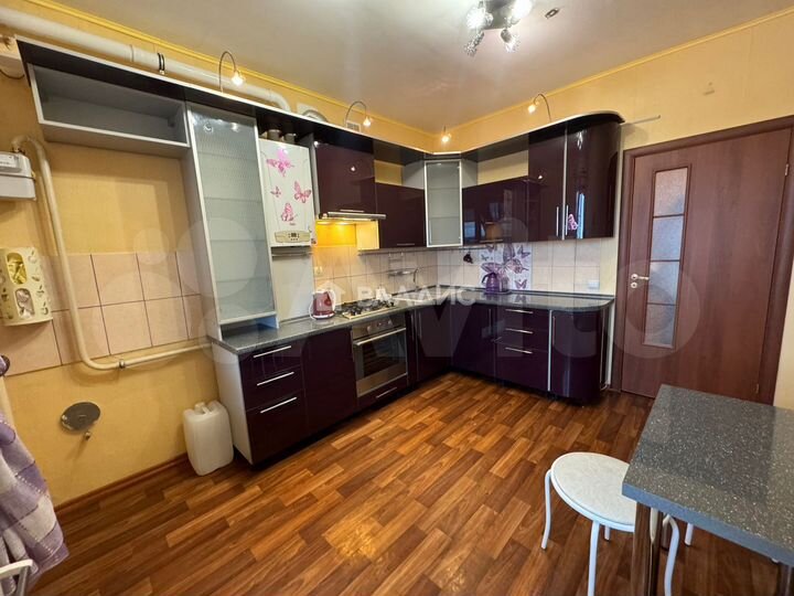 2-к. квартира, 67,6 м², 7/9 эт.