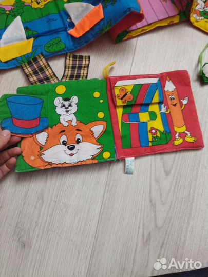 Мягкие книги-развивашки для малышей