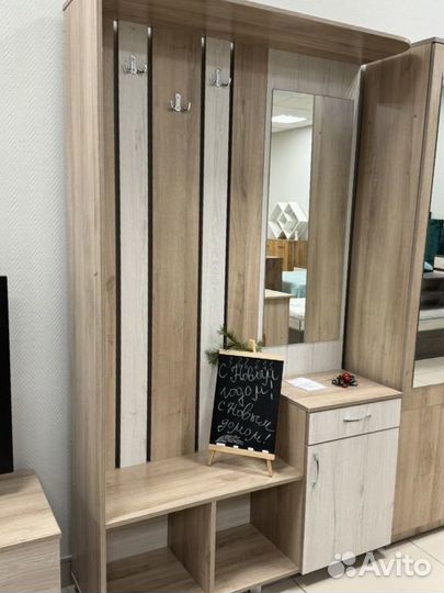 Шкаф в прихожую