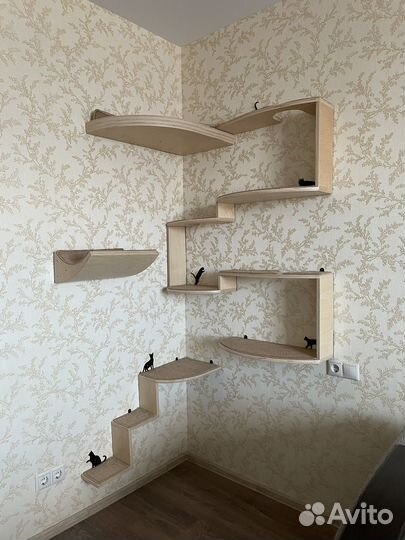 Игровой комплекс для кошек на стену