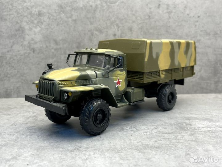 Коллекционная модель Урал-55571 Элекон 1:43