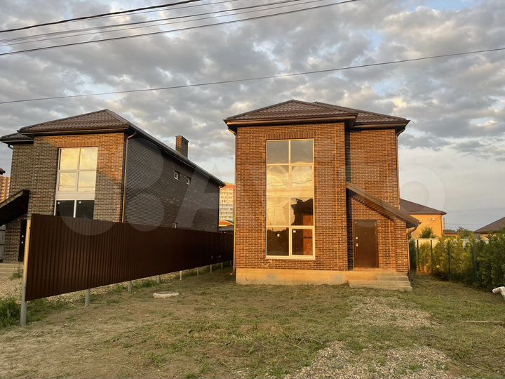 Коттедж 170 м² на участке 5 сот.